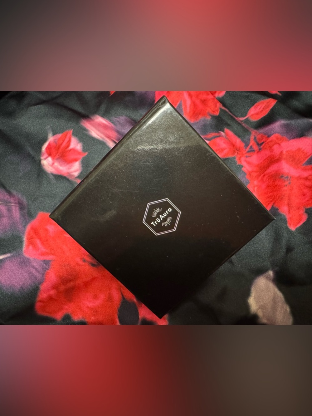 New TruAura Perfect Powder Foundation - In Beige - Clean Skincare - free gift 🎁 - Picture 4 of 10